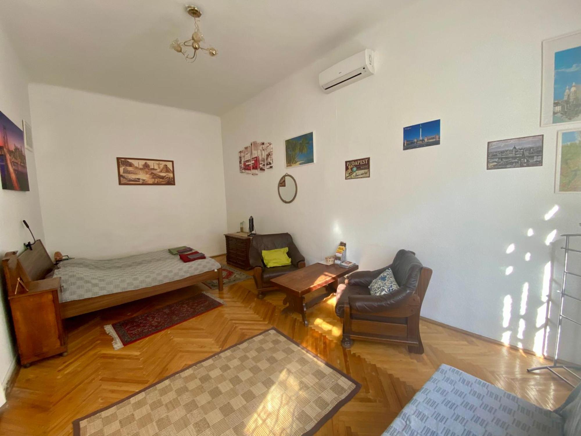 Astoria Apartamento Budapeste Exterior foto